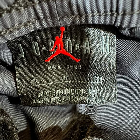 Jordan Essentials Cargo Joggers Black FN4539-010 Men’s Small - Picture 5 of 9